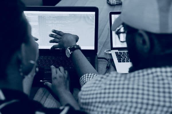How to Give Product Demos That Sell Using These 5 Tips - Sales Presentations training session