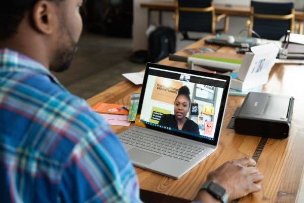 5-minute Sales Training: Nailing The Remote Presentation - Sales Presentations training session