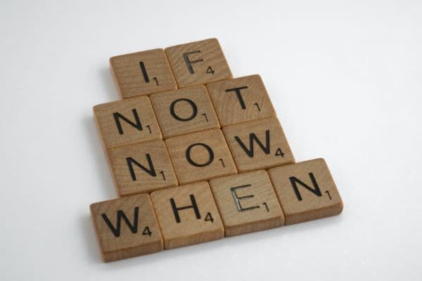 Asking for Referrals | Exactly When & How to Ask From Phil M. Jones - Referral Selling training session